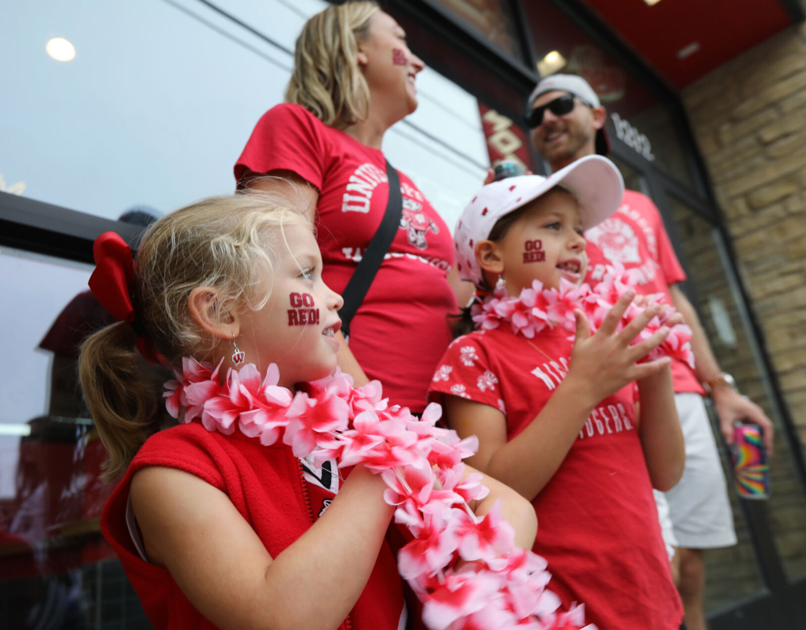 20210904_04_BadgerFans_0623_AJA-09042021131202